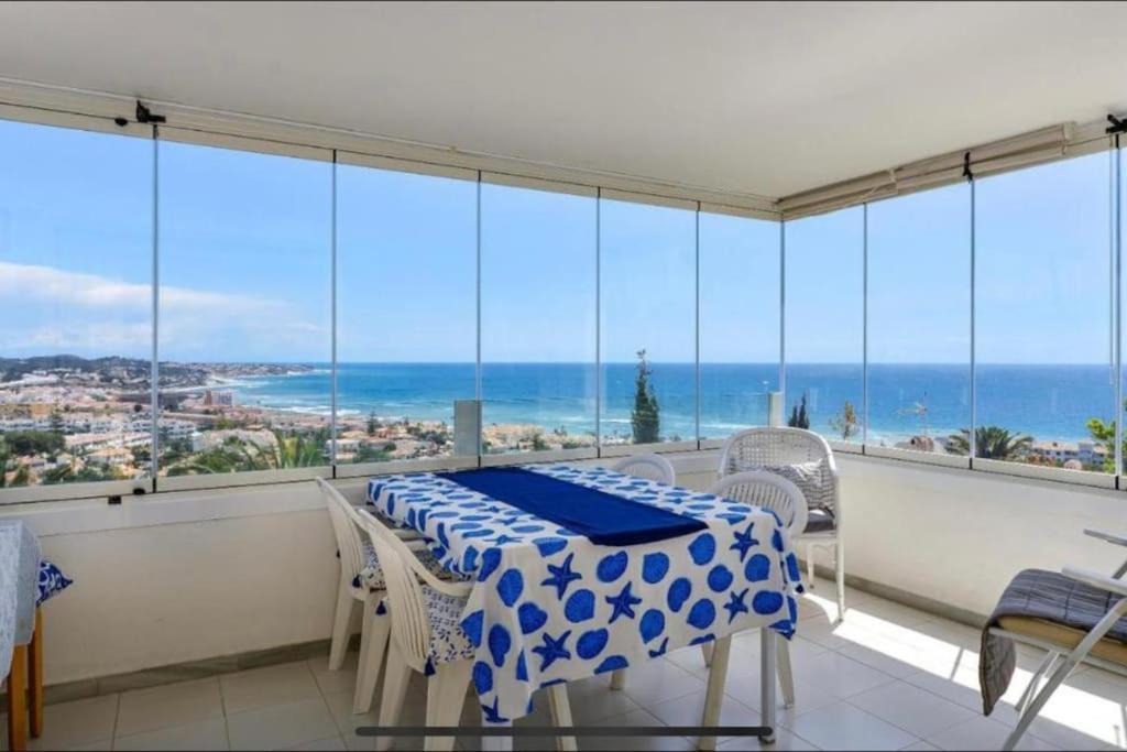 Miraflores- Apartment - Panoramic View- 1 Chambre Ла Кала де Михас Екстериор снимка