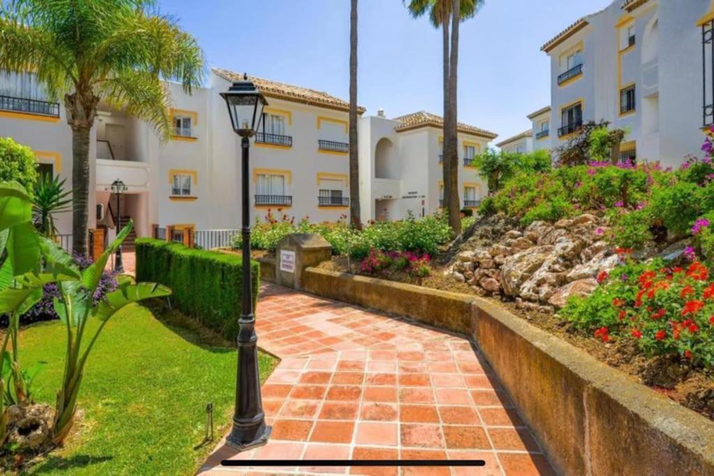 Miraflores- Apartment - Panoramic View- 1 Chambre Ла Кала де Михас Екстериор снимка